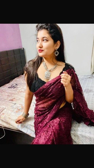 Call Girls service in Janakpuri
