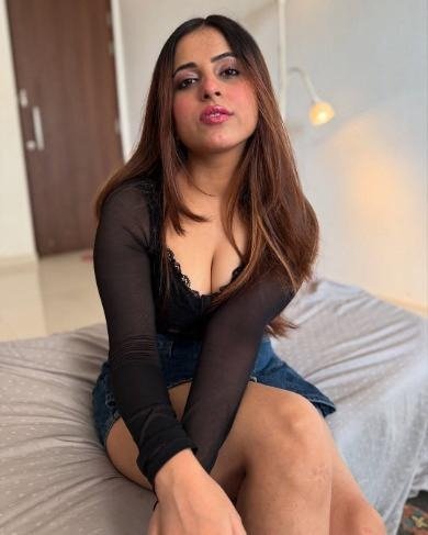 Call Girls in Janakpuri