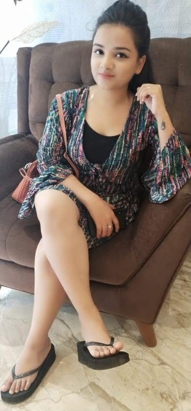 Call Girls service in Janakpuri
