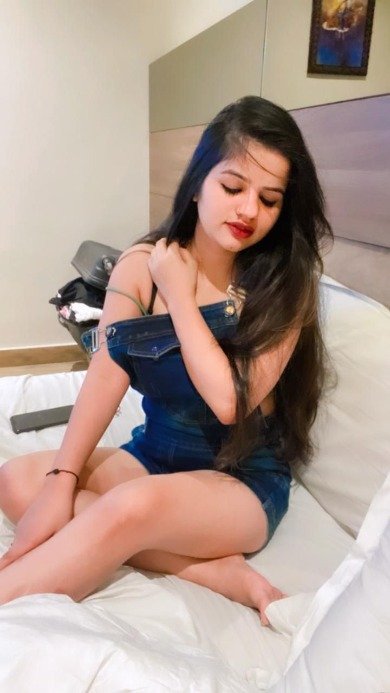 female Call Girls in Janakpuri