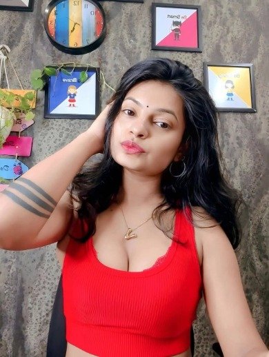 Call Girls service in Janakpuri