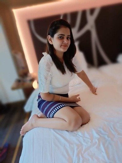 Call Girls service in Janakpuri