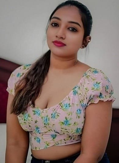 female Call Girls in Janakpuri